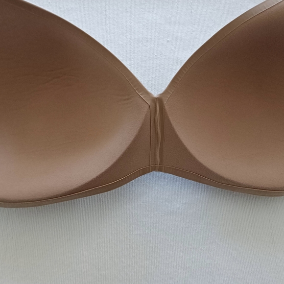 Soma Vanishing Wireless Bra, Size 38D - Picture 10 of 13